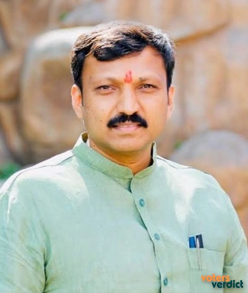 Photo of Omprakash Rajenimbalkar of Shiv Sena Osmanabad Maharashtra